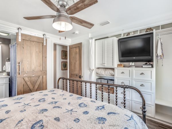 Fort Myers Home 1009844