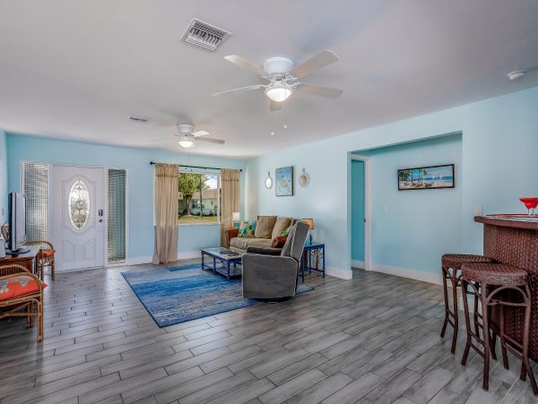 Fort Myers Home 1009846