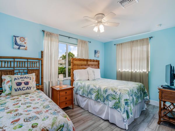 Fort Myers Home 1009846