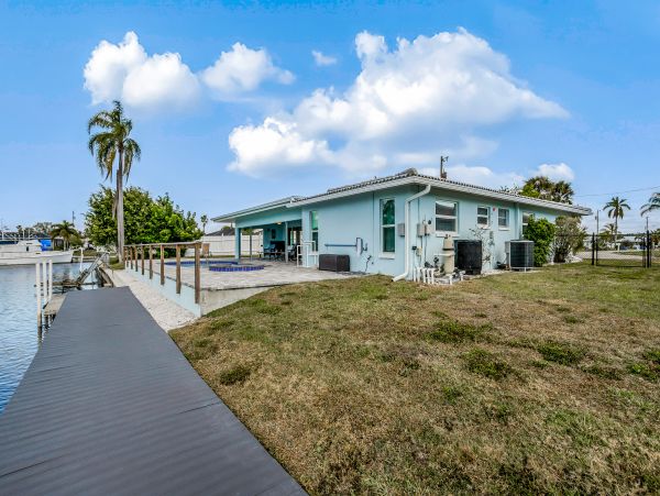 Fort Myers Home 1009846