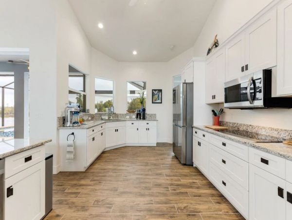 Cape Coral Luxury Vacation Home Rental with Private Pool