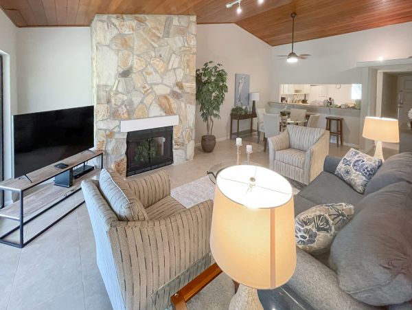 Fort Myers Home 1009848