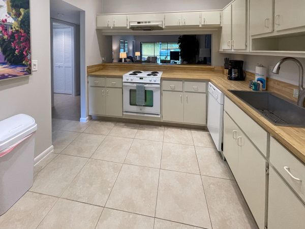 Fort Myers Home 1009848