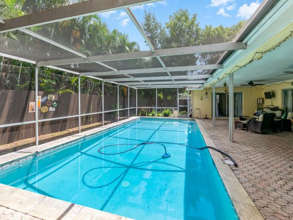 Fort Myers Home 1009849