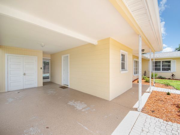 Fort Myers Home 1009849