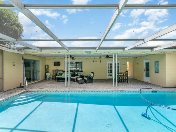 Fort Myers Home 1009849