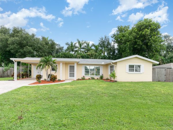 Fort Myers Home 1009849