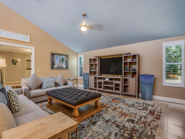 Fort Myers Home 1009850