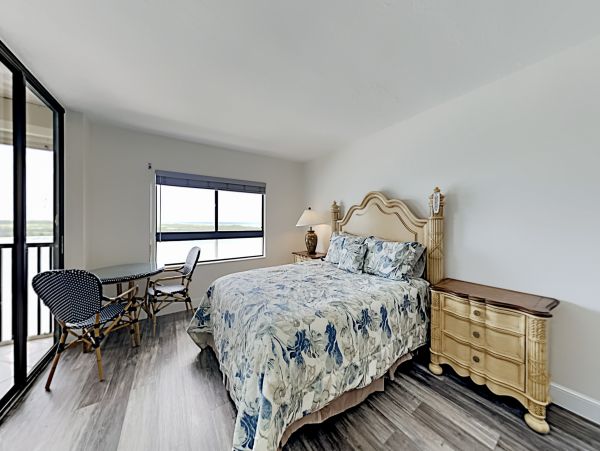 Fort Myers Home 1009851