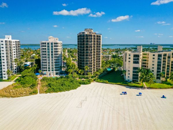 Fort Myers Home 1009852