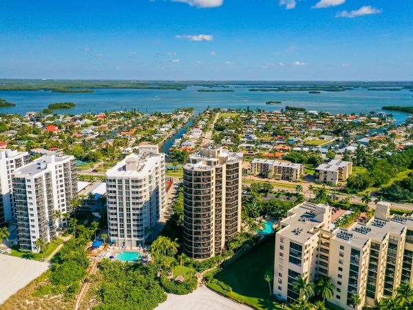 Fort Myers Home 1009852