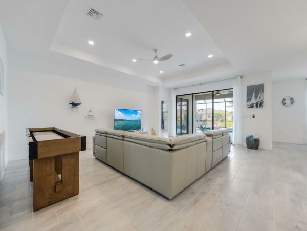 Cape Coral Canal Front Four Bedroom Luxury Vacation Home