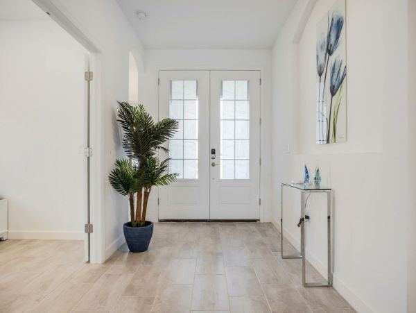 Cape Coral Canal Front Four Bedroom Luxury Vacation Home
