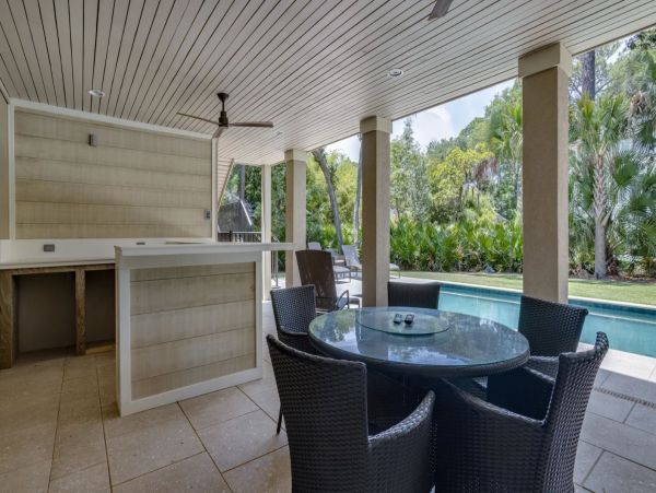 Hilton Head Vacation Pool Home - Short Walk to Beach