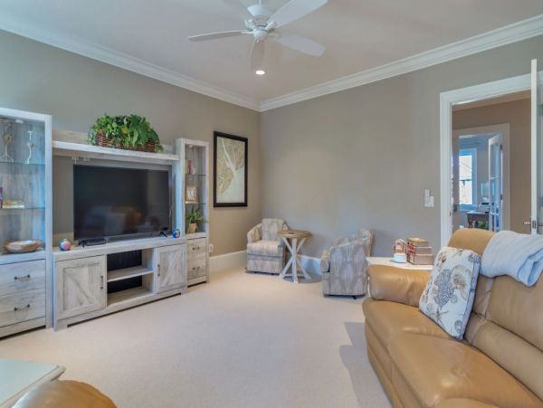 Hilton Head Vacation Pool Home - Short Walk to Beach