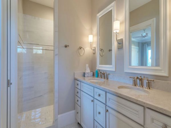Hilton Head Vacation Pool Home - Short Walk to Beach