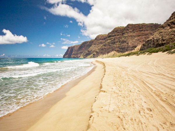 Kilauea Vacation Home Walk to Beach 3 Bedrooms Sleeps 6