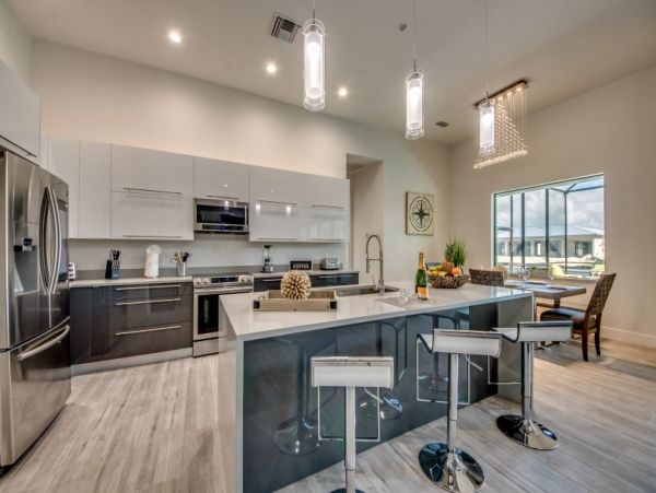 Gorgeous 3 Bedroom Home in Cape Coral Sleeps 6 Private Pool