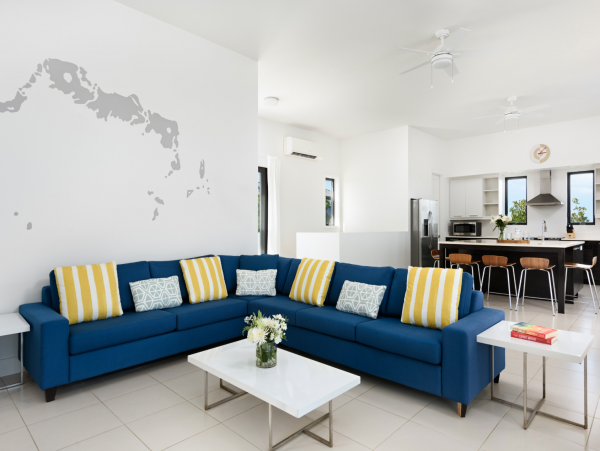 Luxury Villa with Private Pool in Long Bay Beach