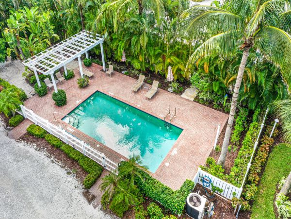 Longboat Key Home 1009869