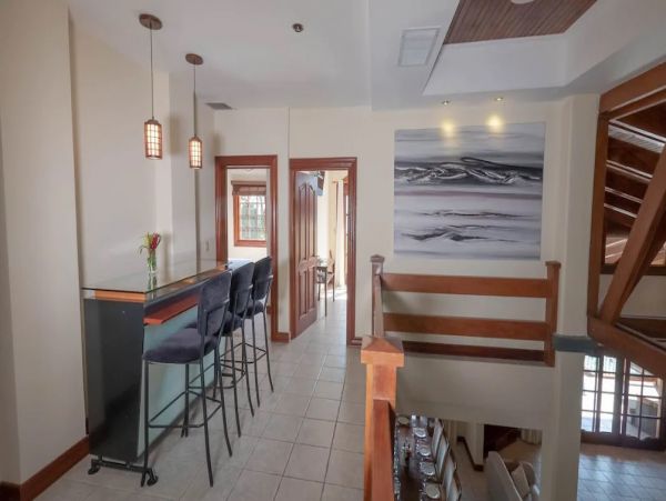 Costa Rica Six Bedroom Vacation Villa with Pool & Hot Tub