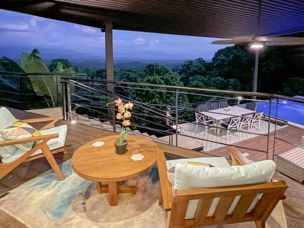 Spacious 5 Bedroom Villa in Manuel Antonio