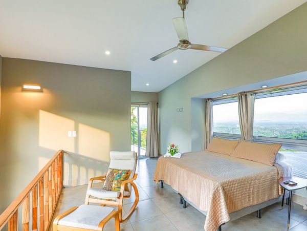 Spacious 5 Bedroom Villa in Manuel Antonio