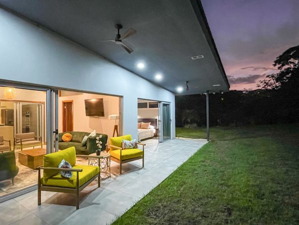Spacious 5 Bedroom Villa in Manuel Antonio