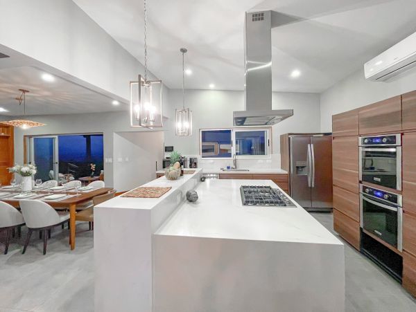 Spacious 5 Bedroom Villa in Manuel Antonio