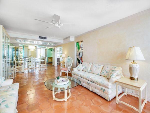 Longboat Key Home 1009872