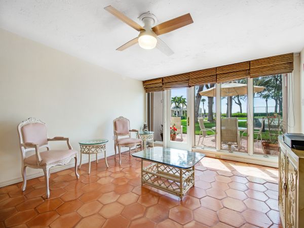Longboat Key Home 1009872