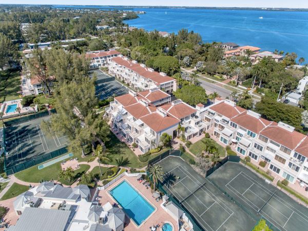 Longboat Key Home 1009872