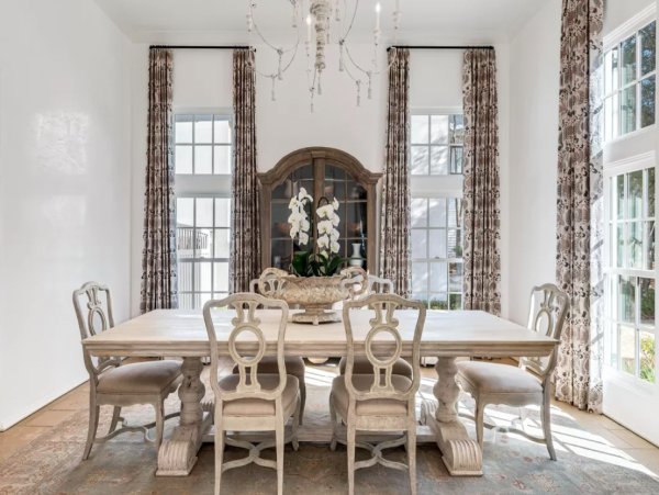 Gorgeous 5 Bedroom Vacation Pool Home in Rosemary Beach
