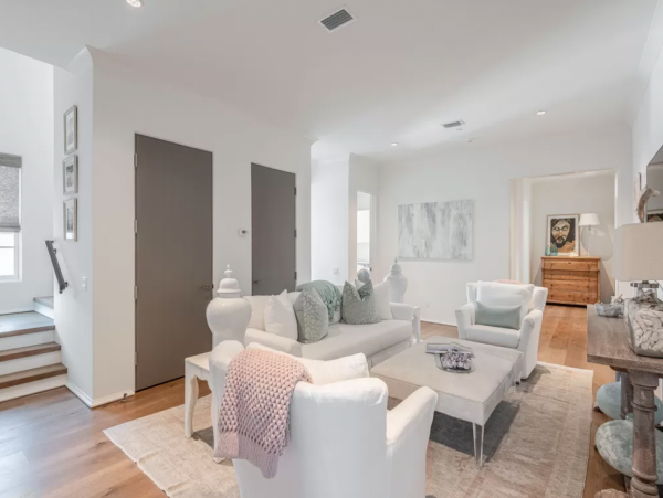 Gorgeous 5 Bedroom Vacation Pool Home in Rosemary Beach