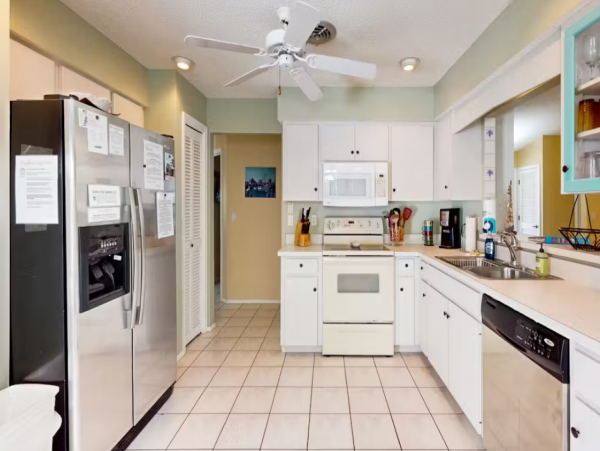 Quiet Getaway in a Prime Location! 3 Bed/2 Bath Home with Pool