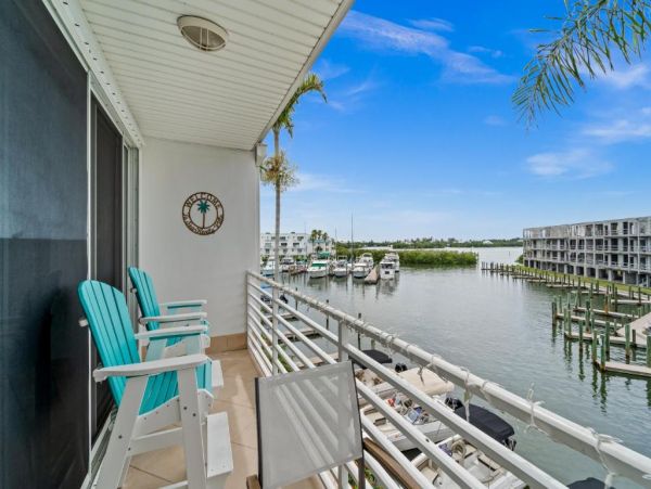 Englewood Vacation Condo Three Bedroom