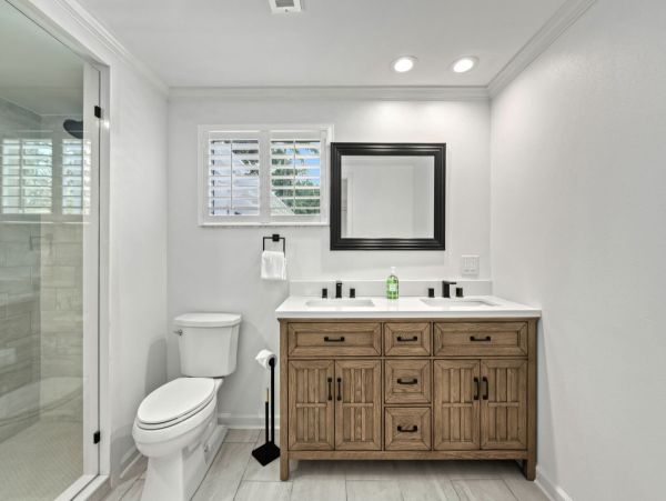 Siesta Key Vacation Rental with Private Pool Near Shell Beach & Village