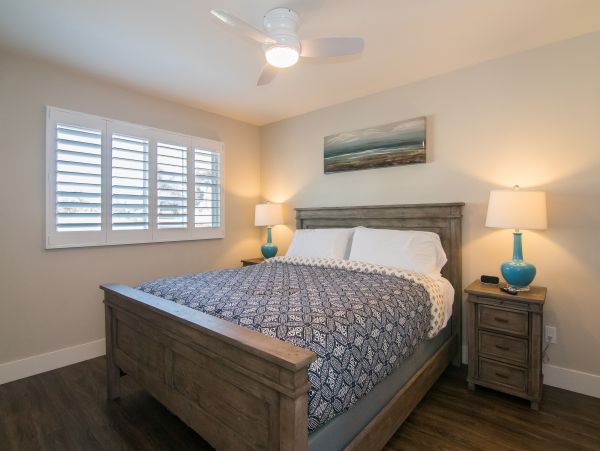 Oceanside Vacation Home Eleven Bedrooms Sleeps 36 Guests