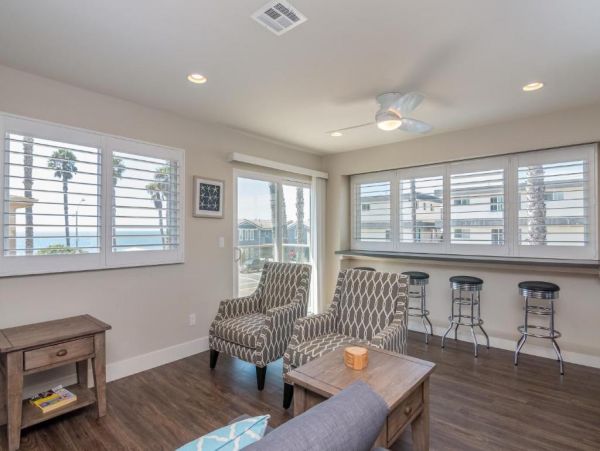 Oceanside Vacation Home Eleven Bedrooms Sleeps 36 Guests