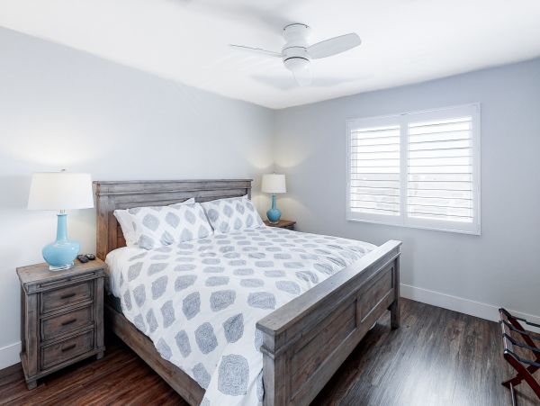 Oceanside Vacation Home Eleven Bedrooms Sleeps 36 Guests