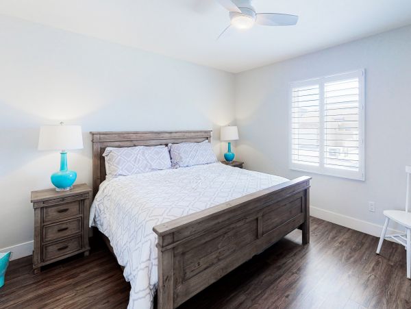 Oceanside Vacation Home Eleven Bedrooms Sleeps 36 Guests