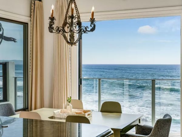 Oceanfront Two Bedroom Rental Home in La Jolla Ocean Views