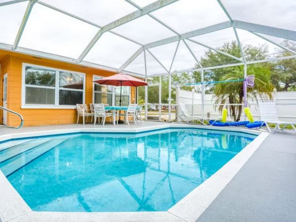 Venice Value Three Bedroom Vacation Rental with Private Pool