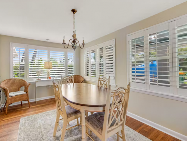 Bayfront Perfect Vacation Getaway with 2 Bedrooms