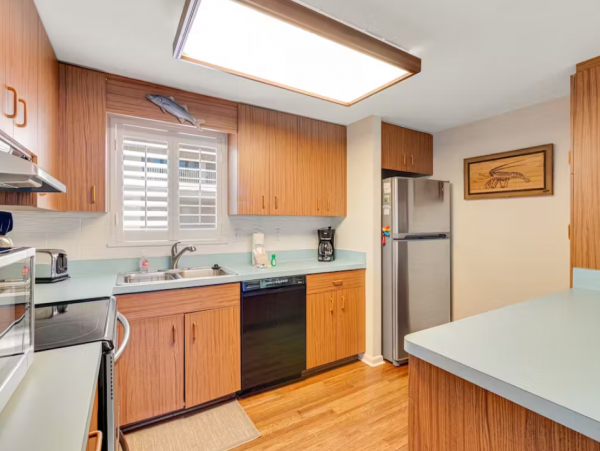 Bayfront Perfect Vacation Getaway with 2 Bedrooms