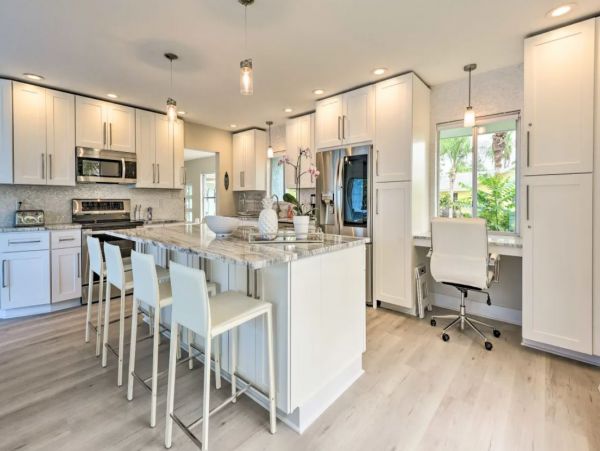 Canal-Front Vacation Rental in Sarasota with Pool & Dock