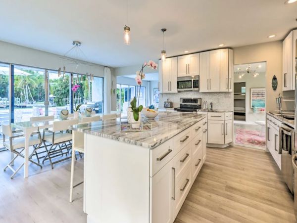 Canal-Front Vacation Rental in Sarasota with Pool & Dock