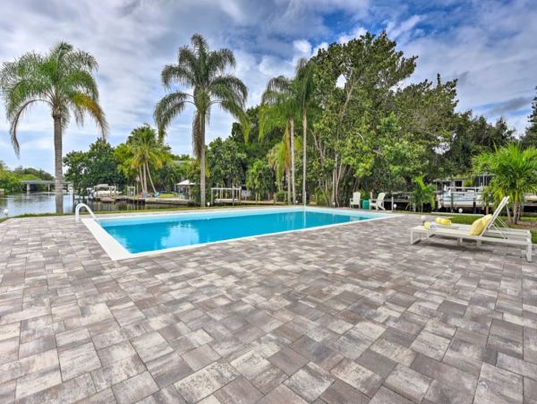 Canal-Front Vacation Rental in Sarasota with Pool & Dock