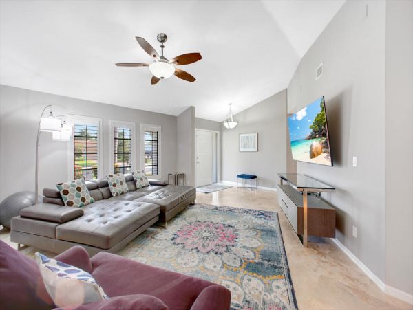 Bonita Springs Home 1009909