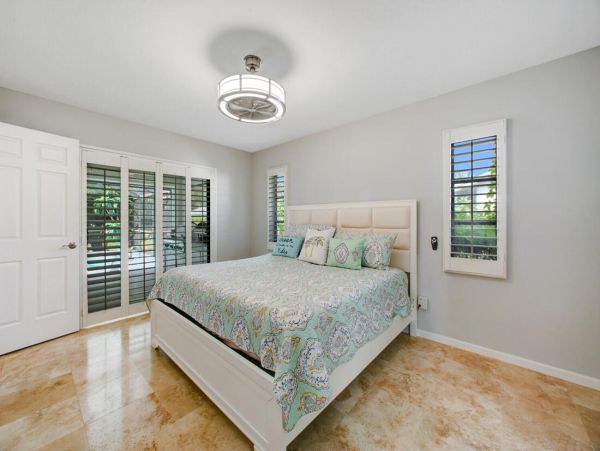Bonita Springs Home 1009909